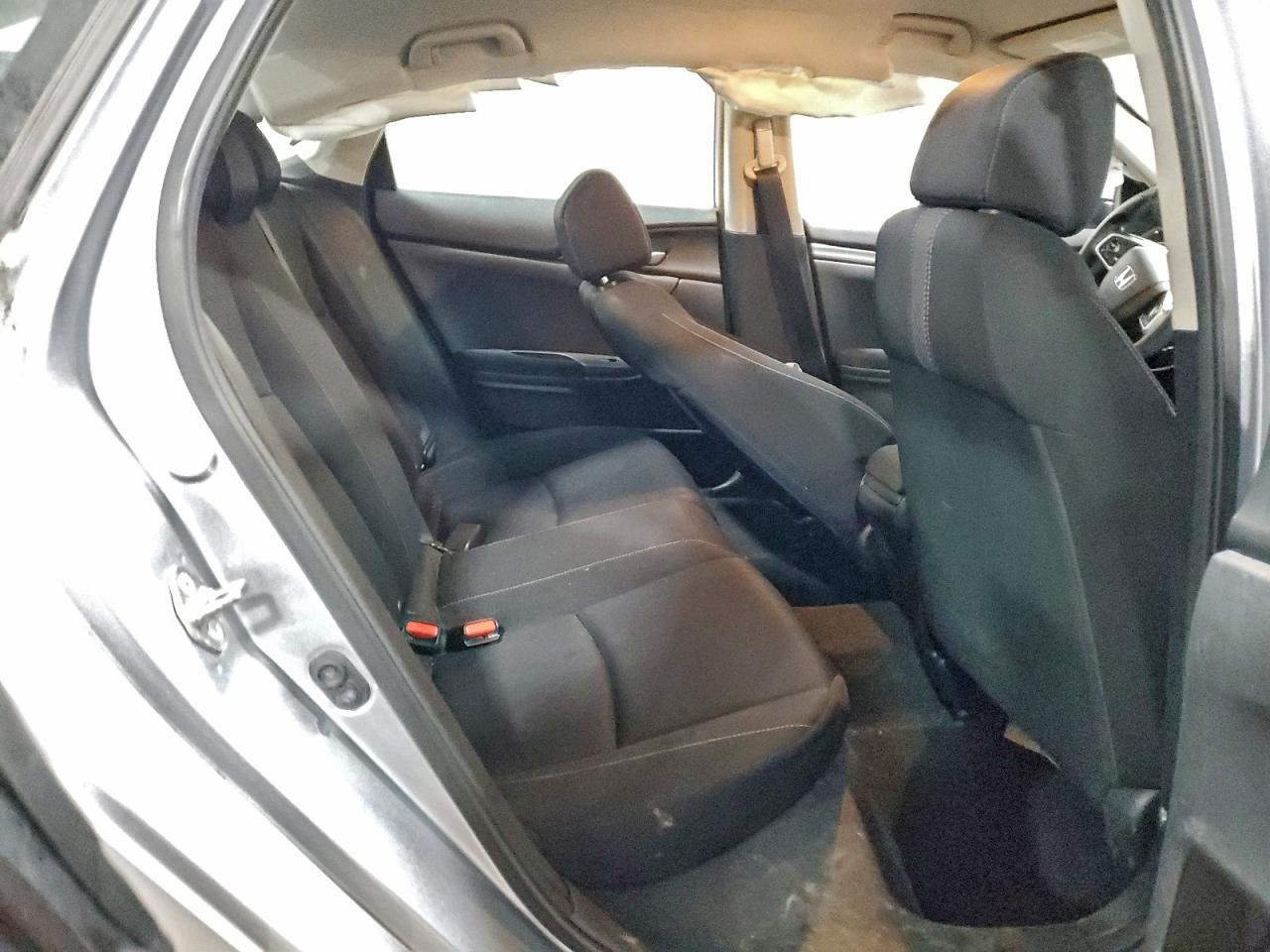 Honda Civic Lx Image 9