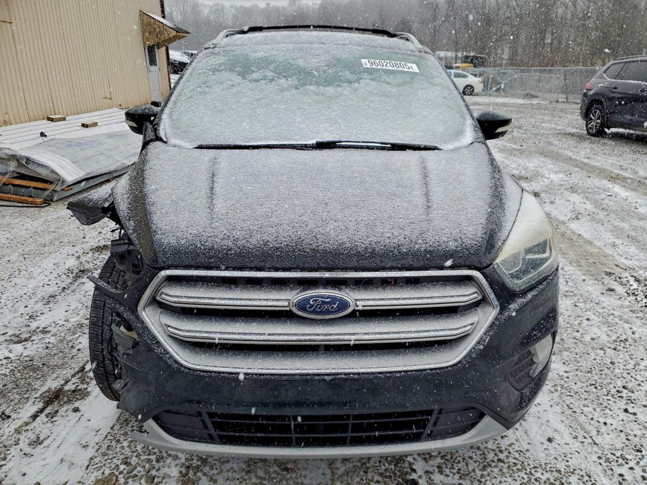 Ford Escape Titanium Image 12