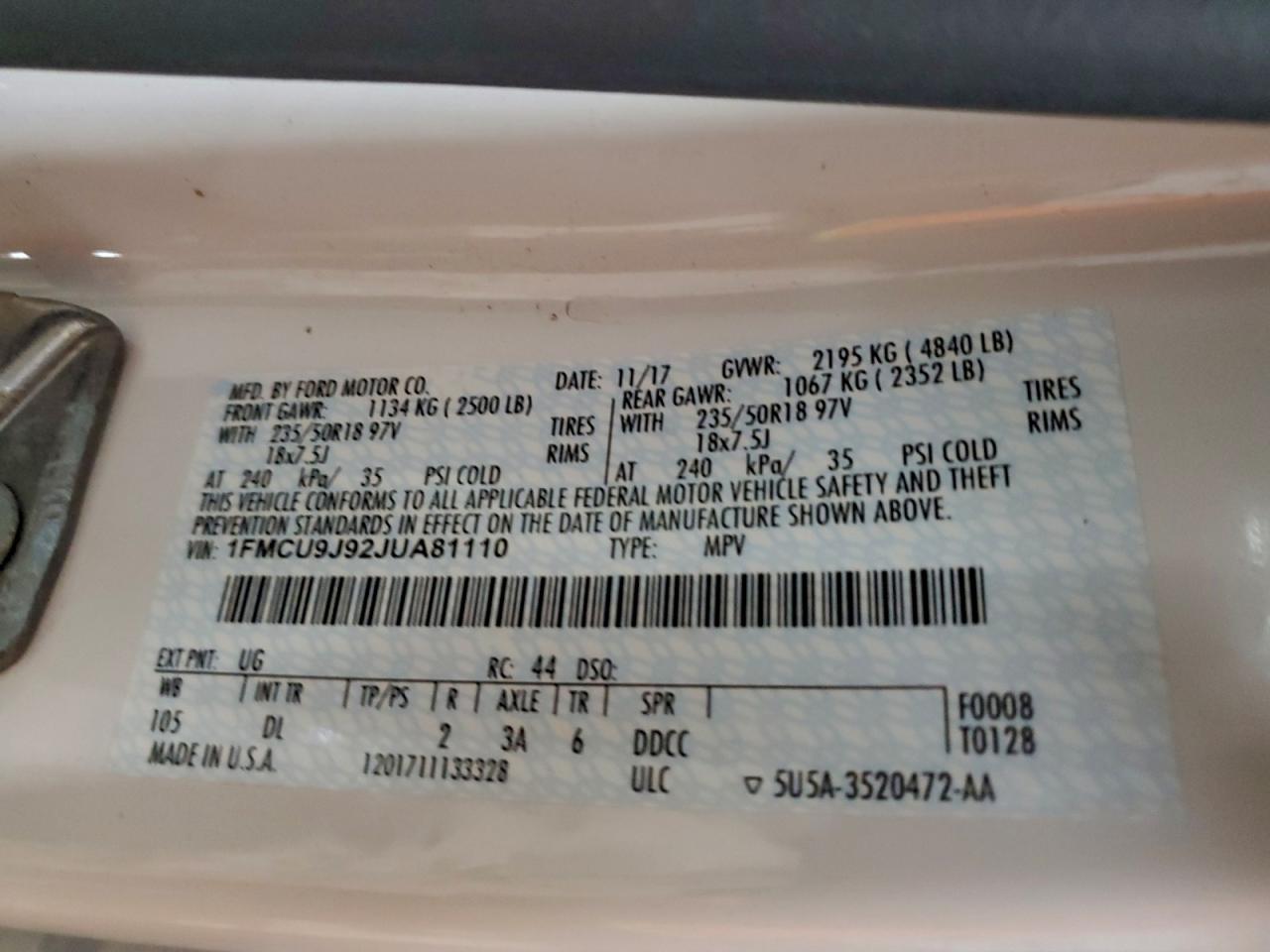 Ford Escape Titanium Image 8