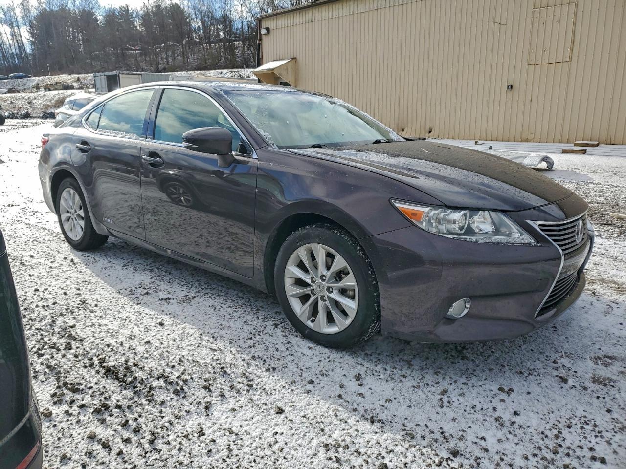 Lexus Es 300h Image 7