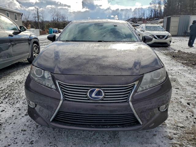 Lexus Es 300h Image 8