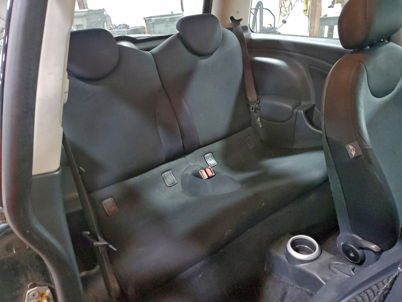 MINI Cooper Image 10