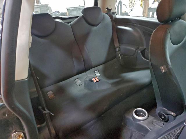 MINI Cooper Image 10