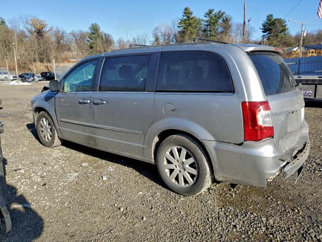 Chrysler Minivan Touring Image 7