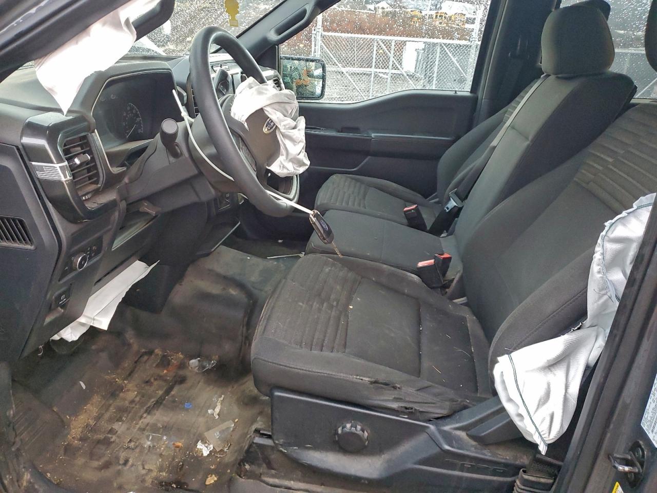 Ford F-150 Supercrew Image 9