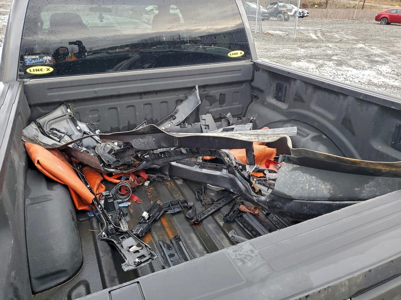 Ford F-150 Supercrew Image 8