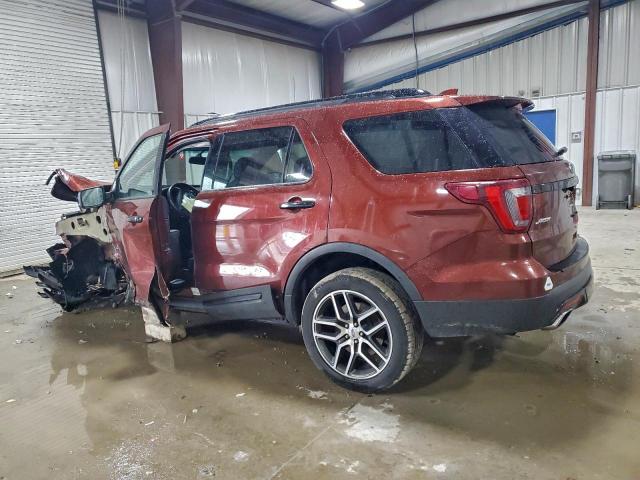 Ford Explorer Sport Image 9