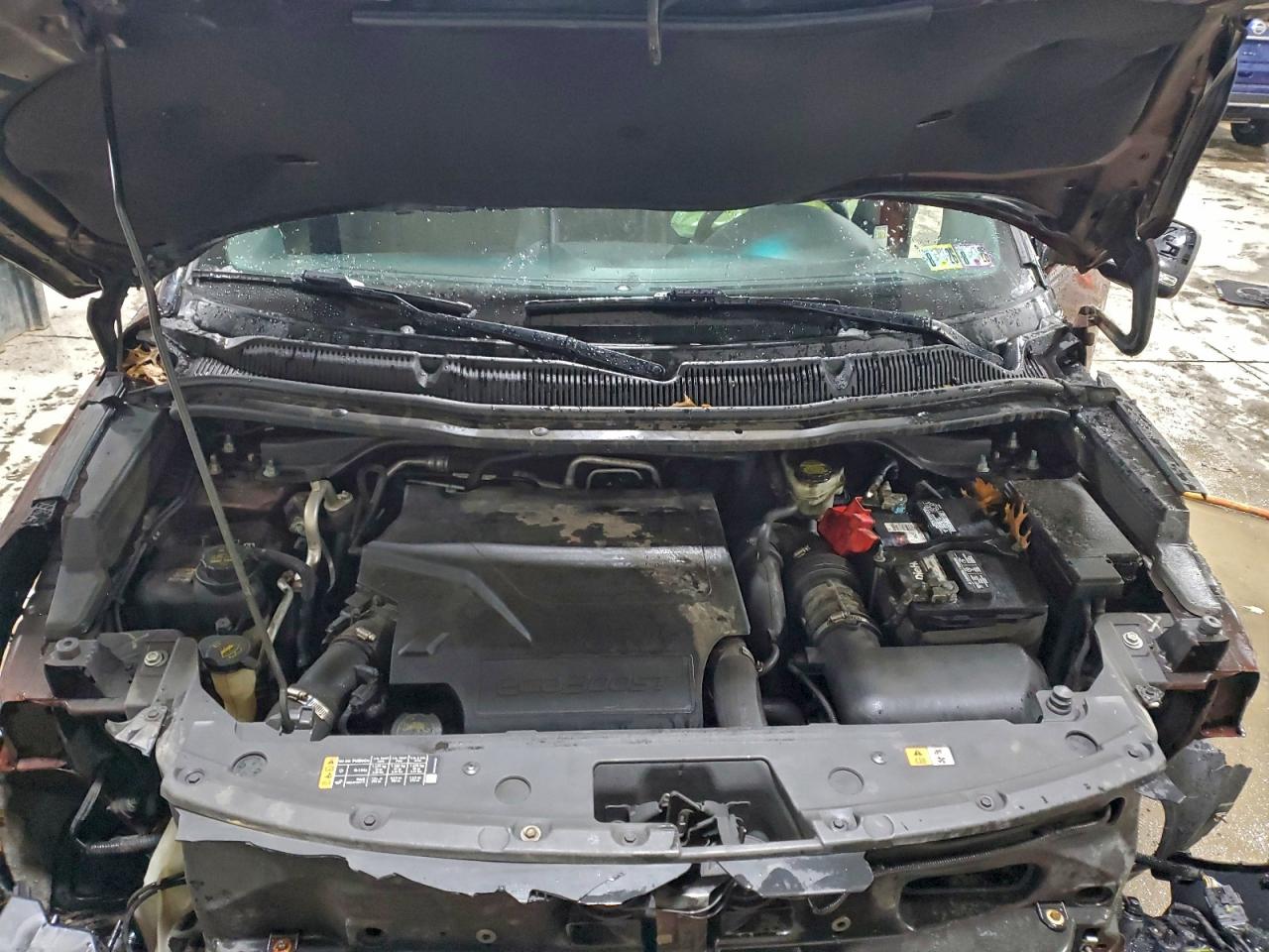 Ford Explorer Sport Image 10