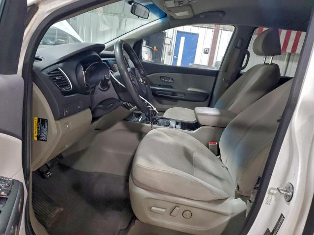 Kia Sedona Lx Image 5