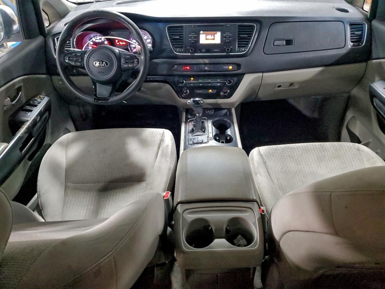 Kia Sedona Lx Image 13