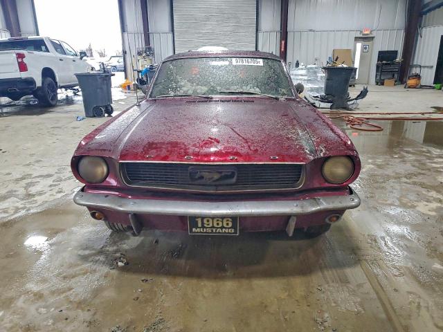 Ford Mustang Image 5