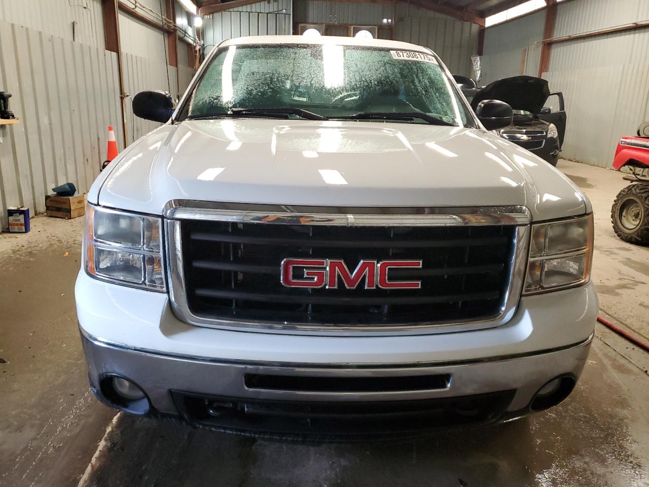 GMC Sierra C1500 Image 6