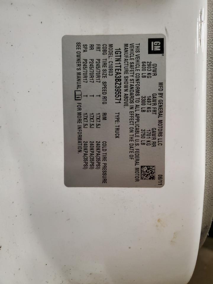 GMC Sierra C1500 Image 10