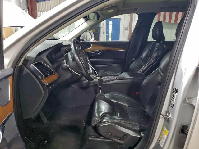 Volvo XC90 T6 Image 3