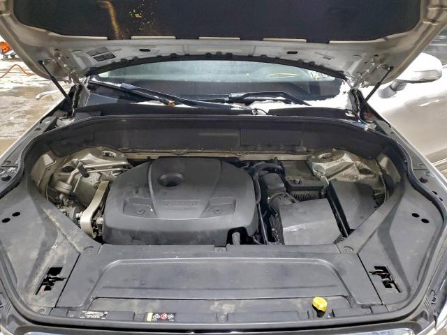 Volvo XC90 T6 Image 5