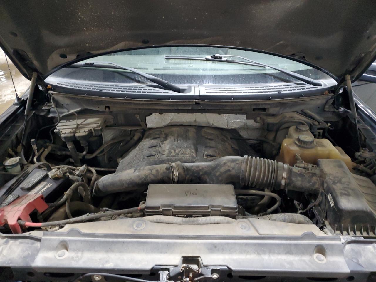 Ford F-150 Super Cab Image 6