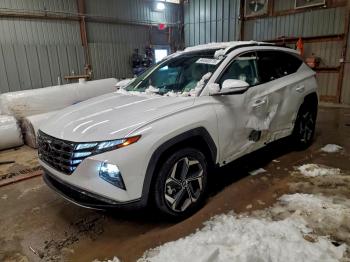  Salvage Hyundai TUCSON