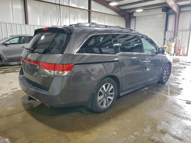 Honda Odyssey Touring Image 3