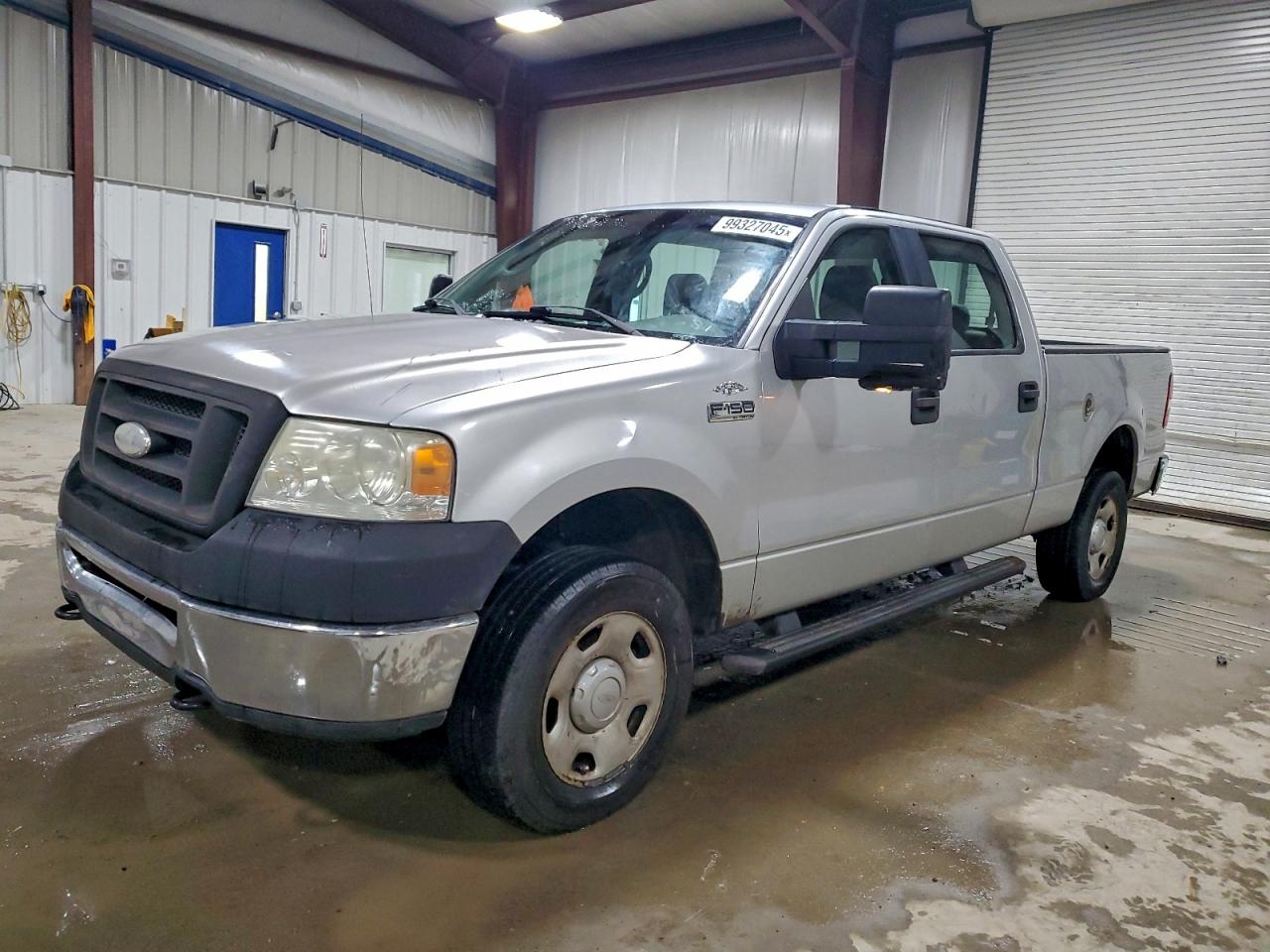 Ford F-150 Supercrew Image 1