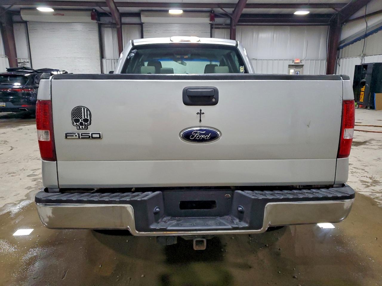 Ford F-150 Supercrew Image 11