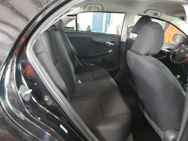 Toyota Corolla Base Image 8