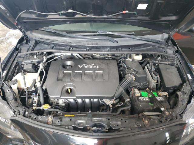 Toyota Corolla Base Image 12