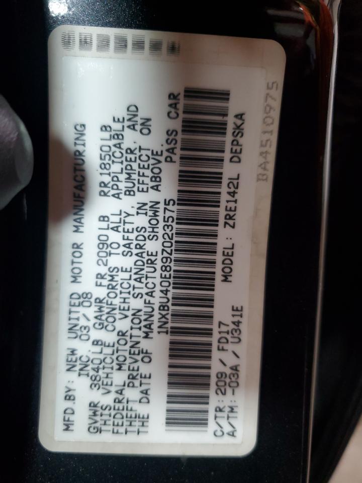 Toyota Corolla Base Image 9