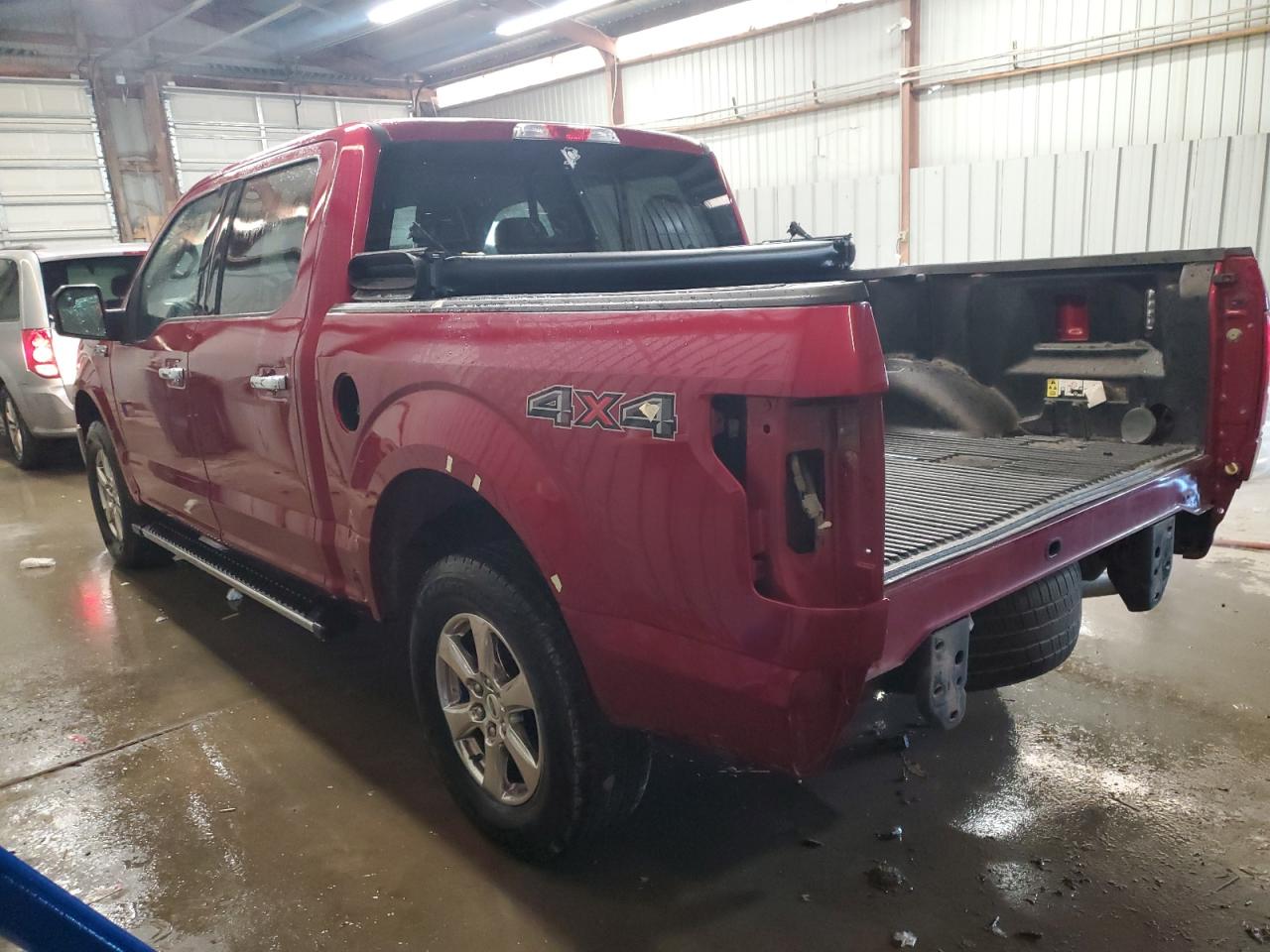 Ford F-150 Supercrew Image 4