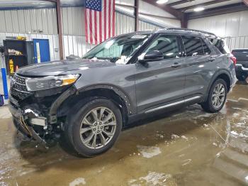  Salvage Ford Explorer