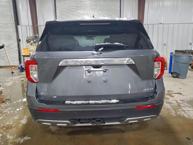 Ford Explorer Xlt Image 4