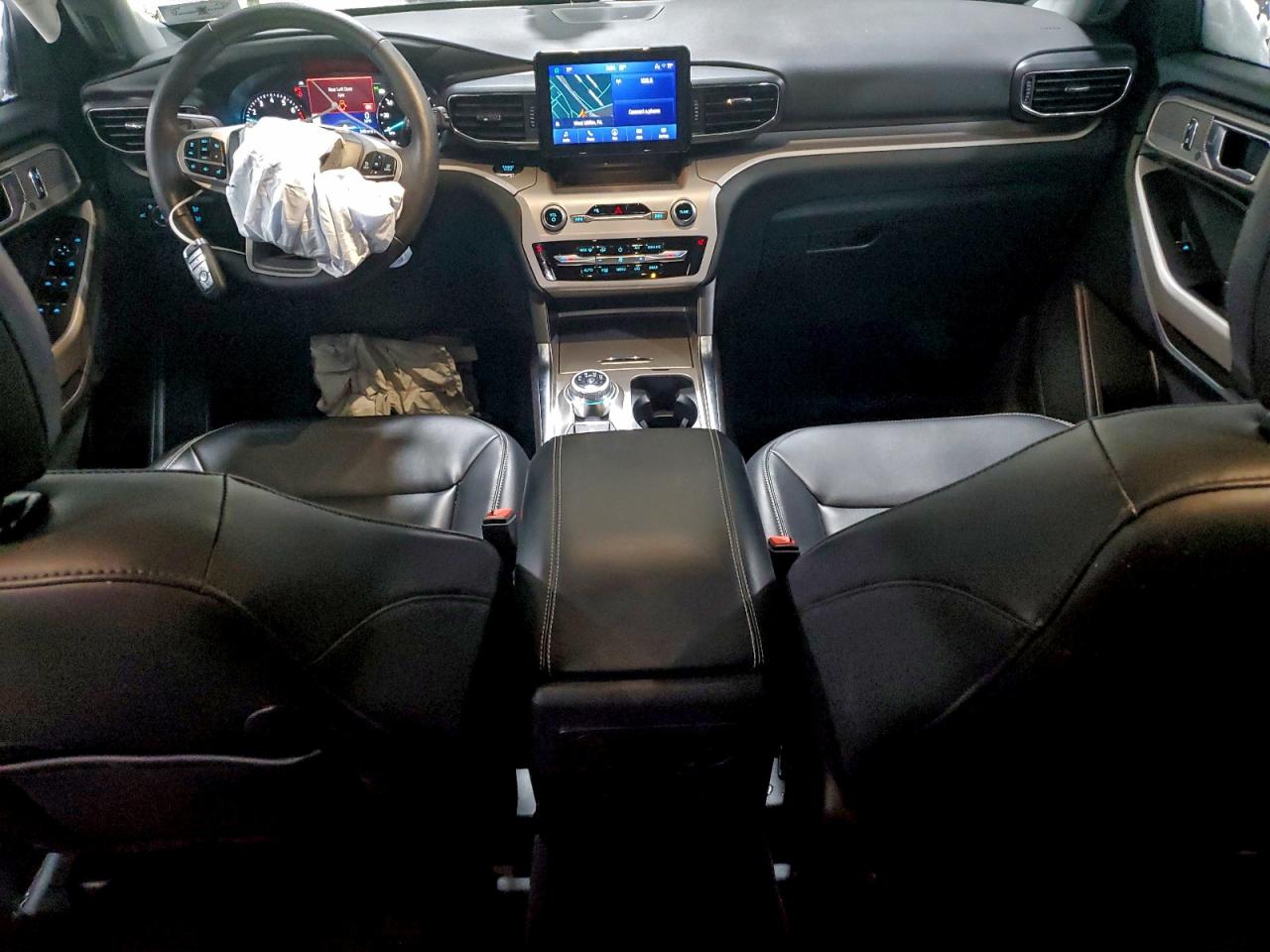 Ford Explorer Xlt Image 13