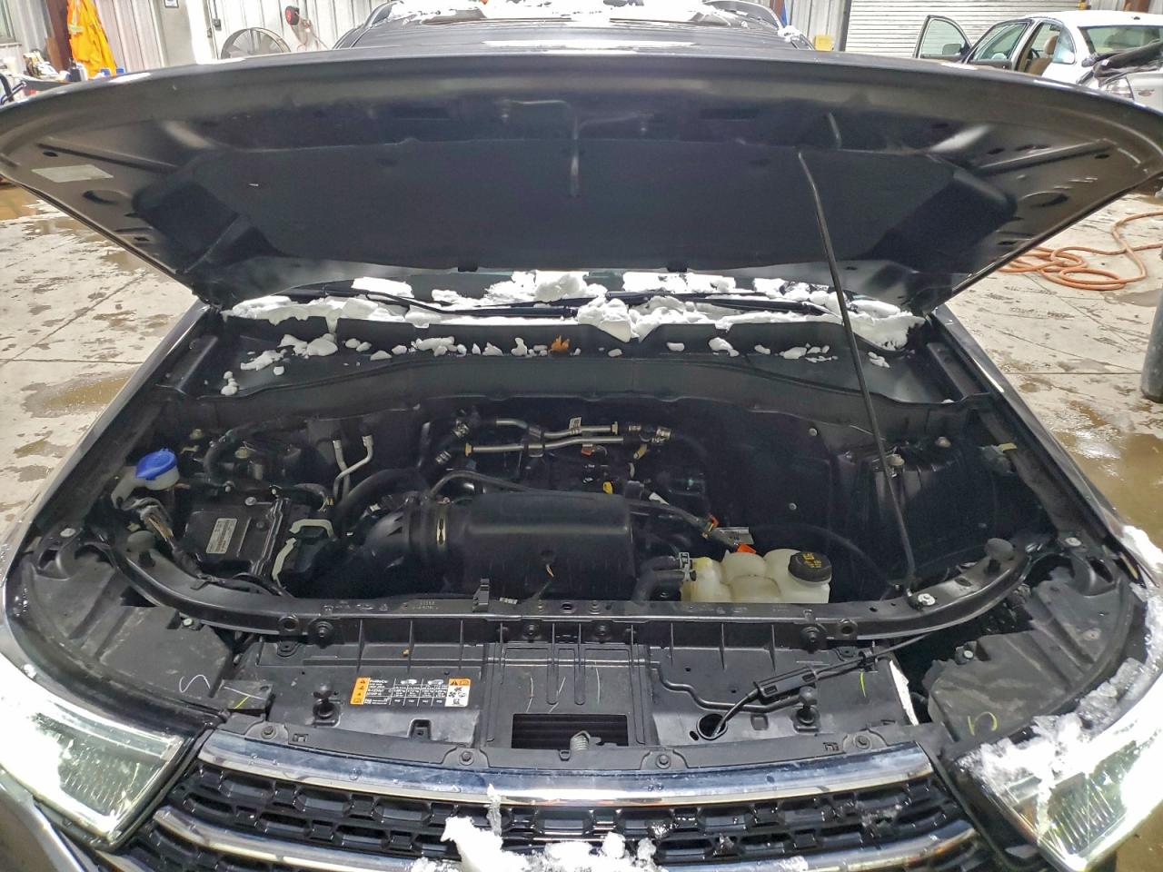 Ford Explorer Xlt Image 11