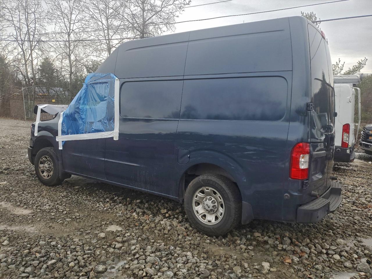 Nissan Nv 2500 S Image 14
