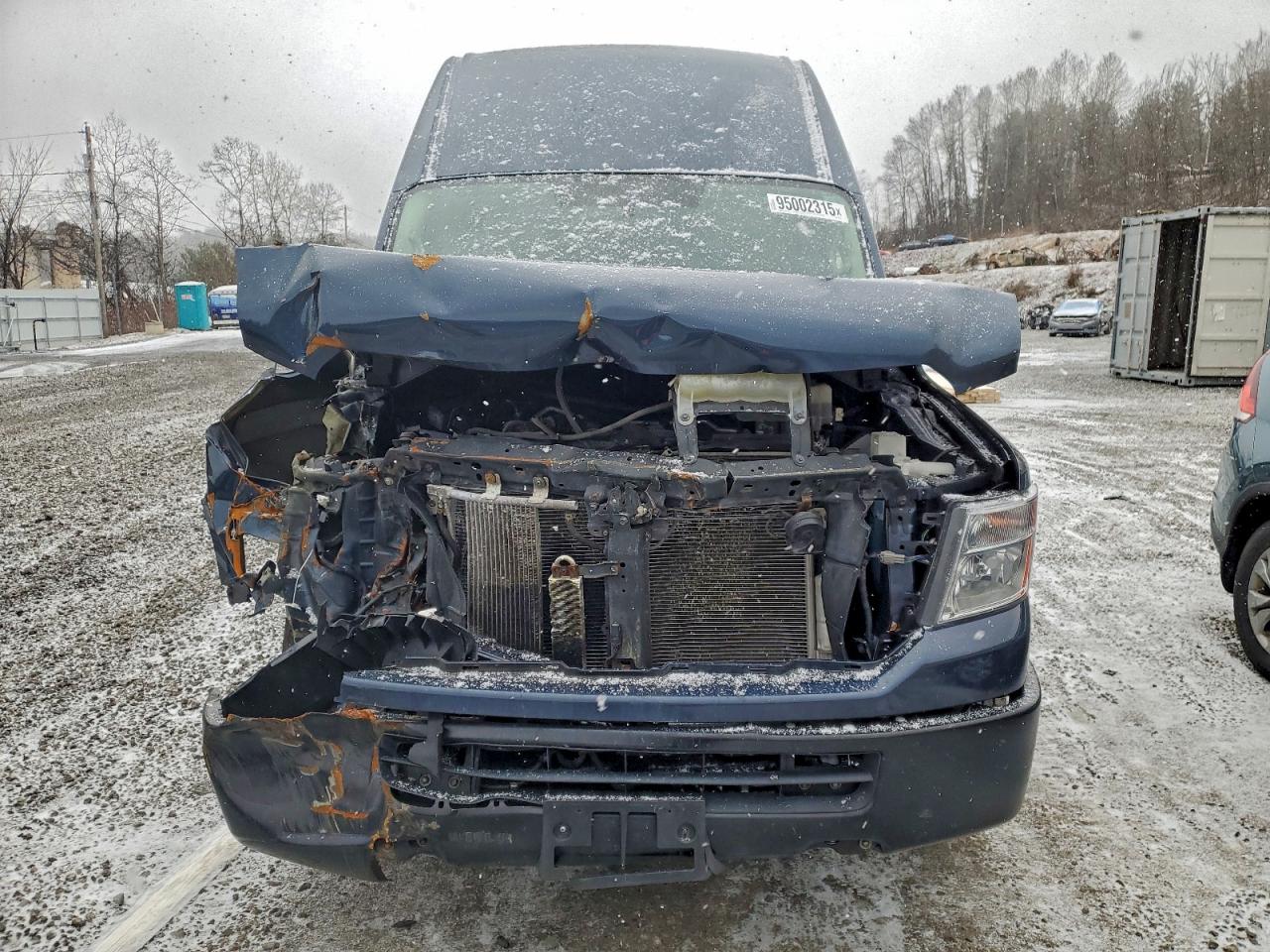 Nissan Nv 2500 S Image 13