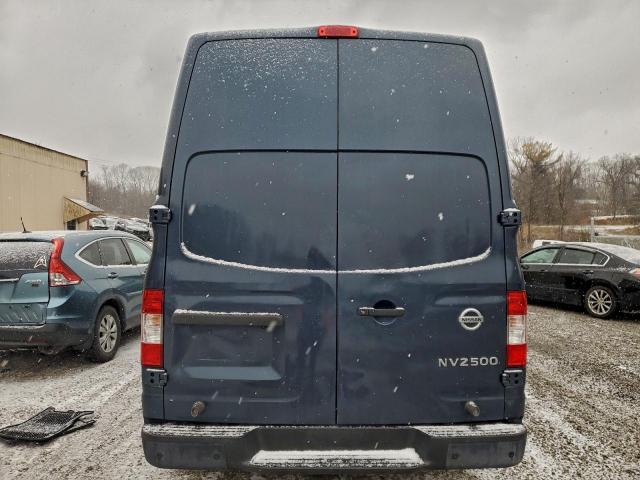 Nissan Nv 2500 S Image 11