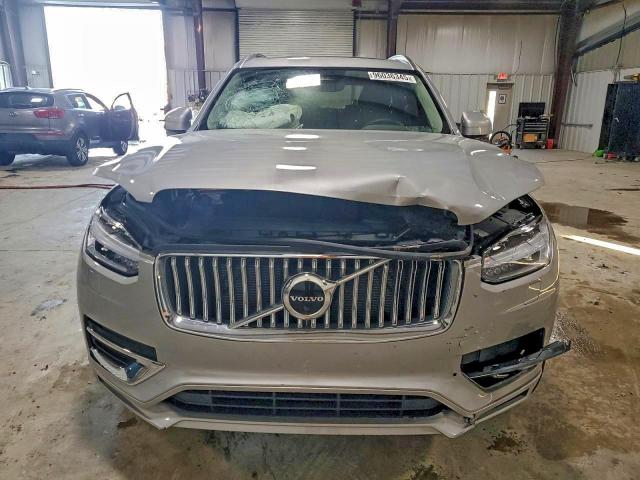 Volvo Xc90 Plus Plus Image 4