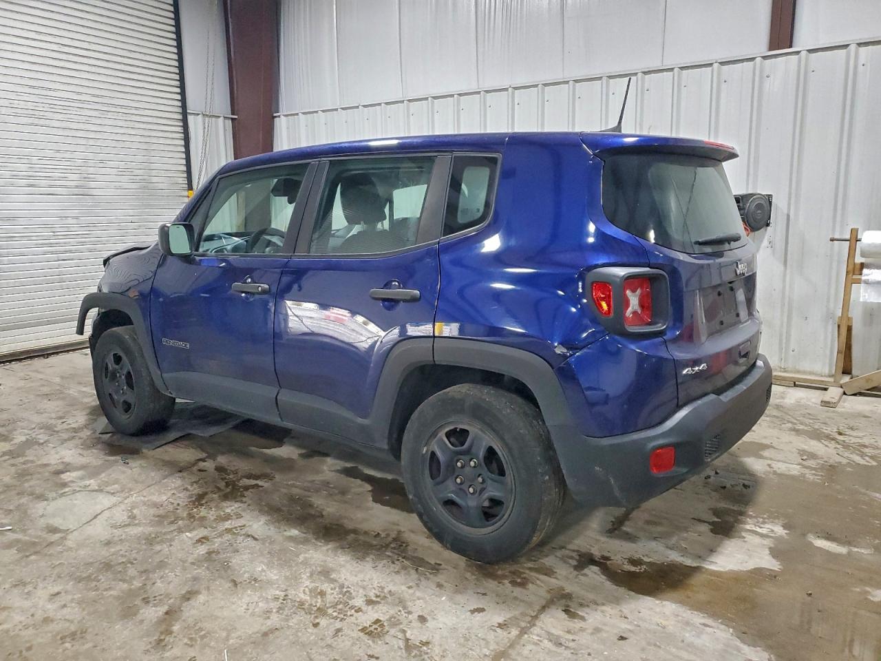 Jeep Renegade Sport Image 4