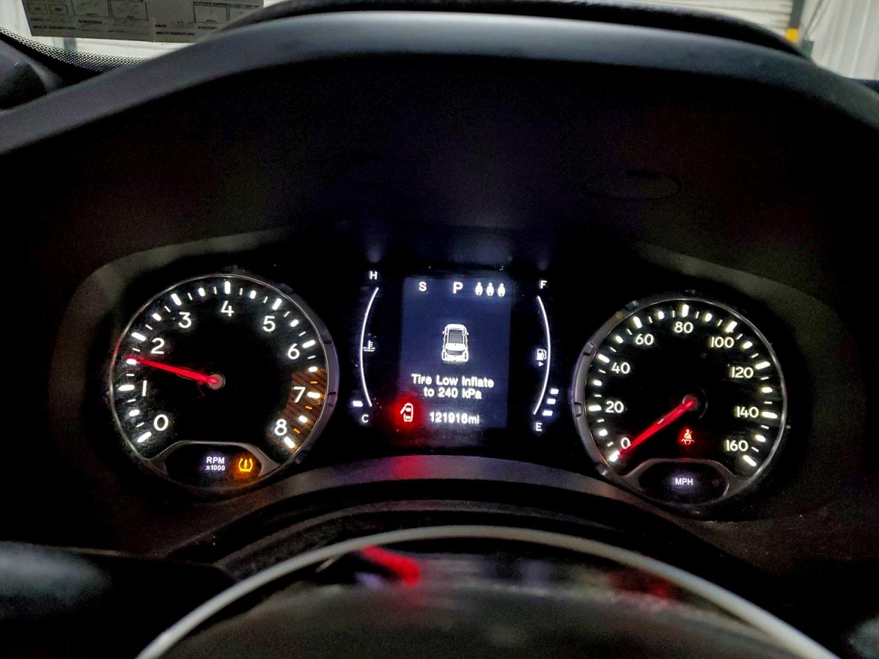 Jeep Renegade Sport Image 2