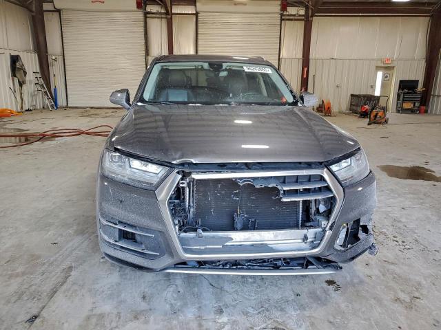 Audi Q7 Premium Plus Image 3