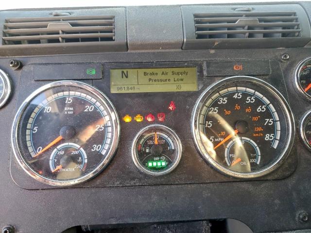 Freightliner Cascadia 1 Image 9