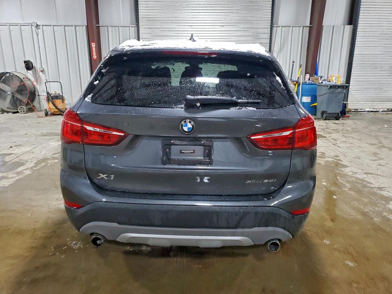 BMW X Series Xdrive28i Image 12