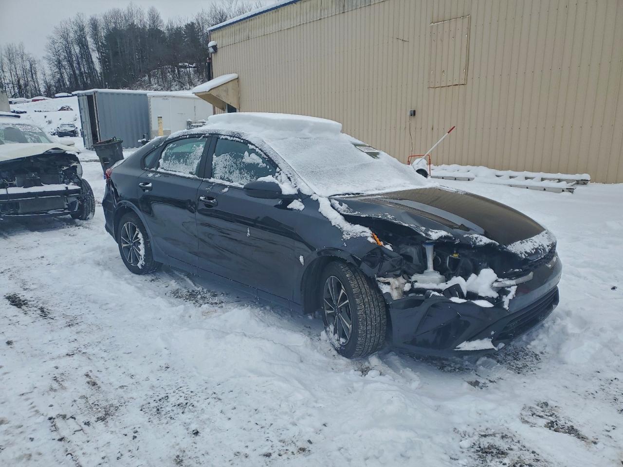 Kia Forte Lx Image 2