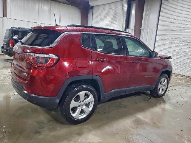 Jeep Compass Latitude Image 3