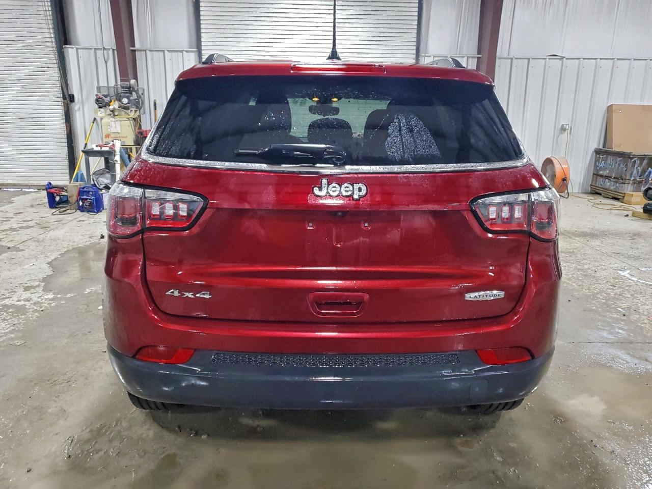 Jeep Compass Latitude Image 8