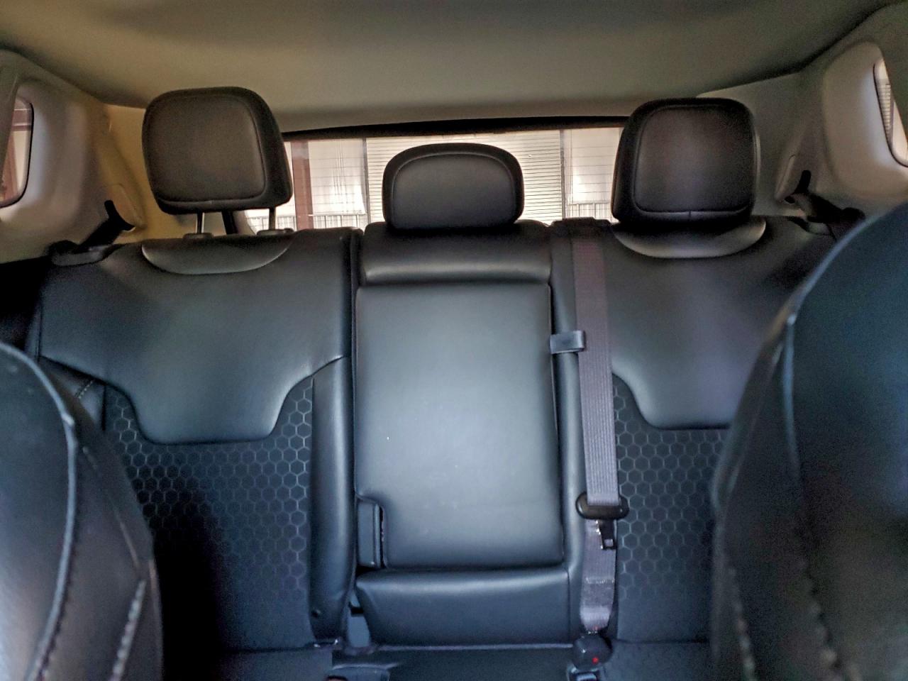 Jeep Compass Latitude Image 10