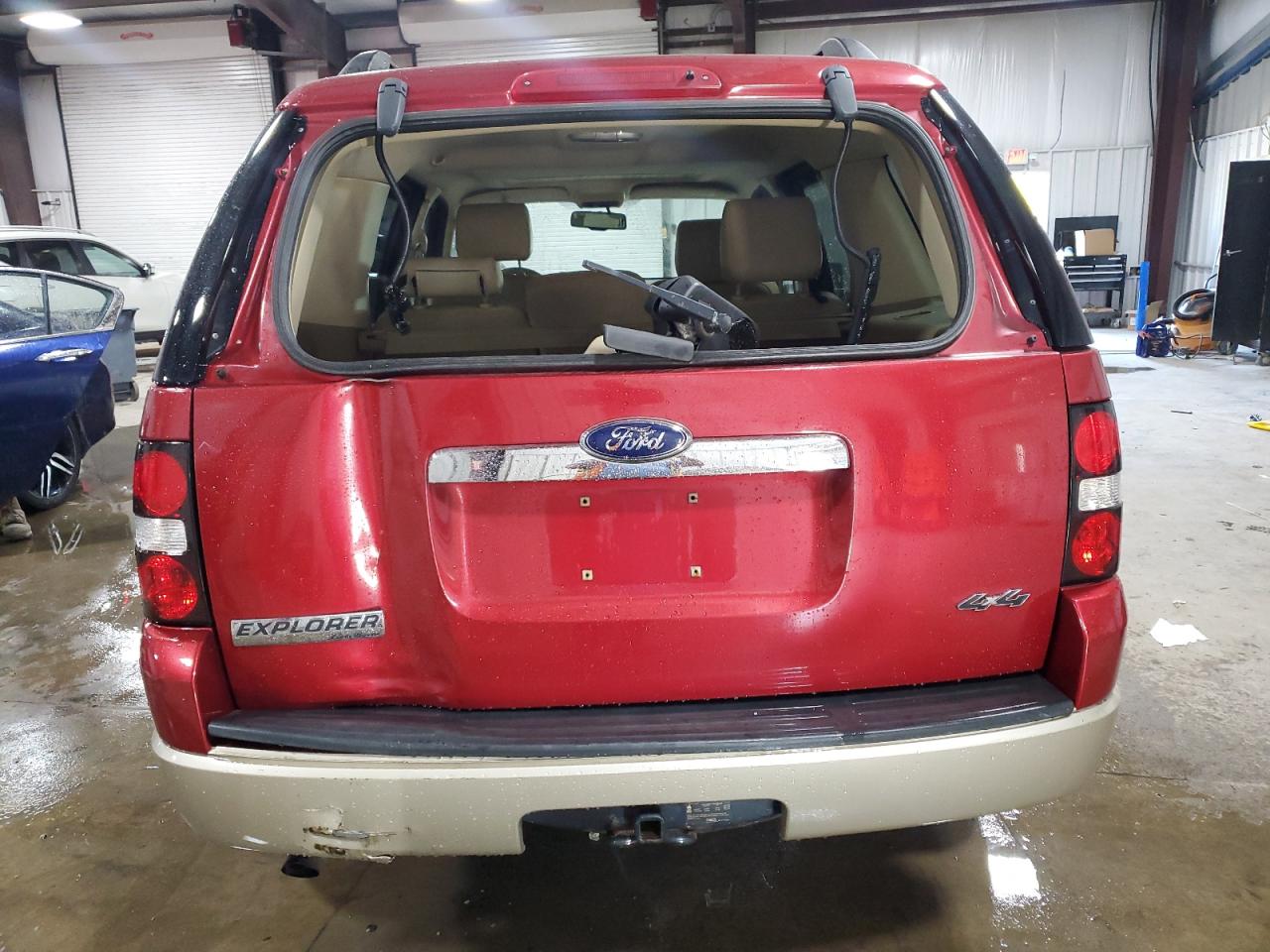 Ford Explorer Eddie Bauer Image 8