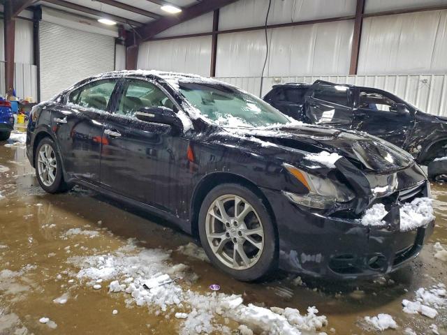 Nissan Maxima S Image 11