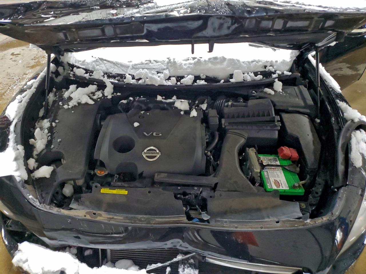 Nissan Maxima S Image 2