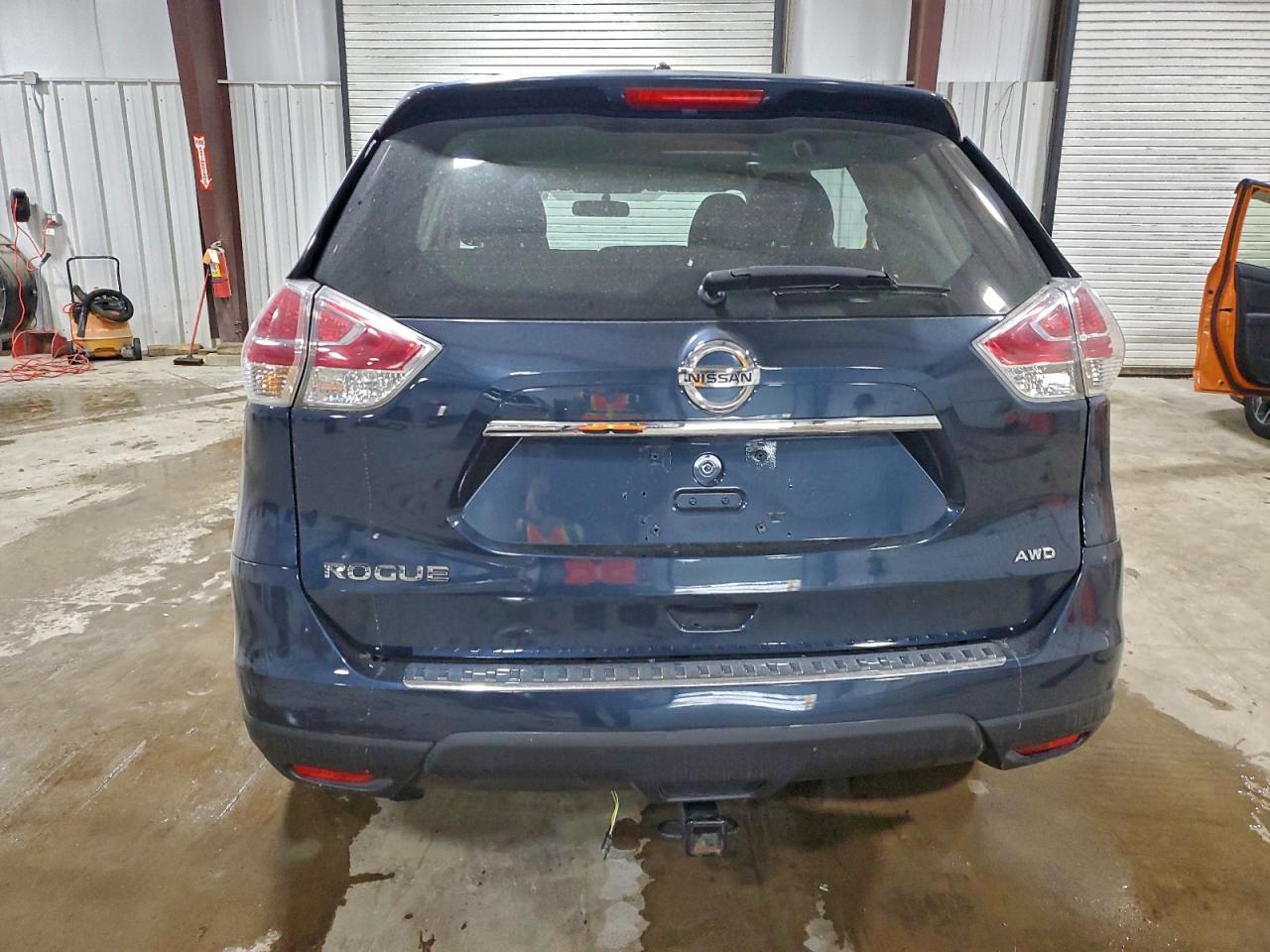Nissan Rogue S Image 7
