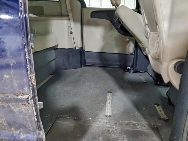 Dodge Caravan Sxt Image 2